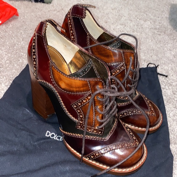 Dolce & Gabbana Oxfords - Picture 3 of 9